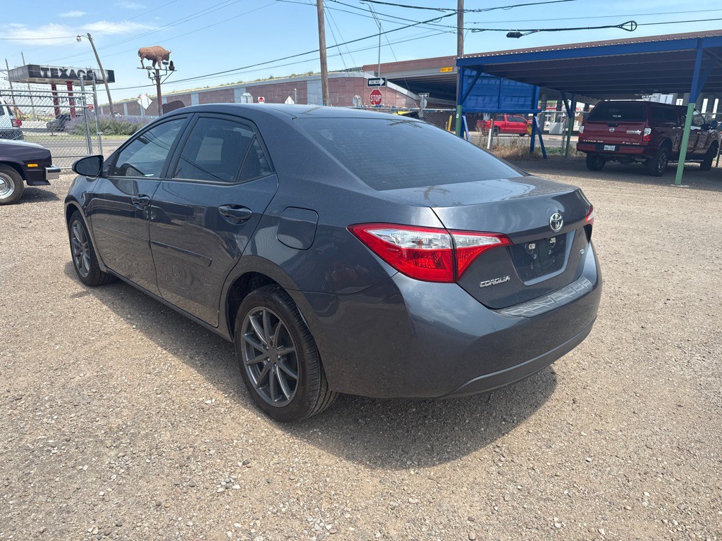 2016 Toyota Corolla Image 13
