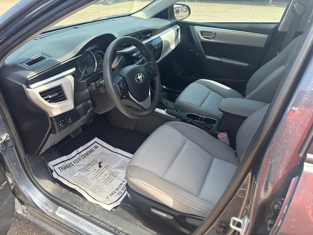 2016 Toyota Corolla Image 17