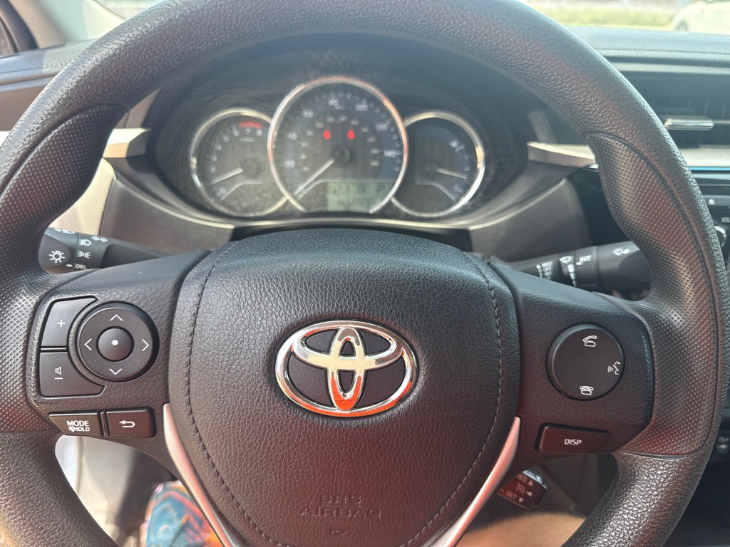 2016 Toyota Corolla Image 19