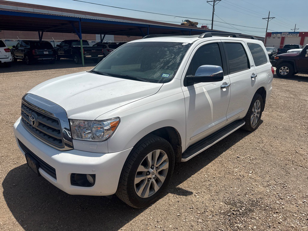 2011 Toyota Sequoia Image 2