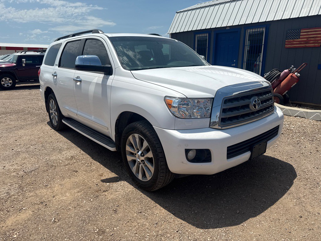 2011 Toyota Sequoia Image 4