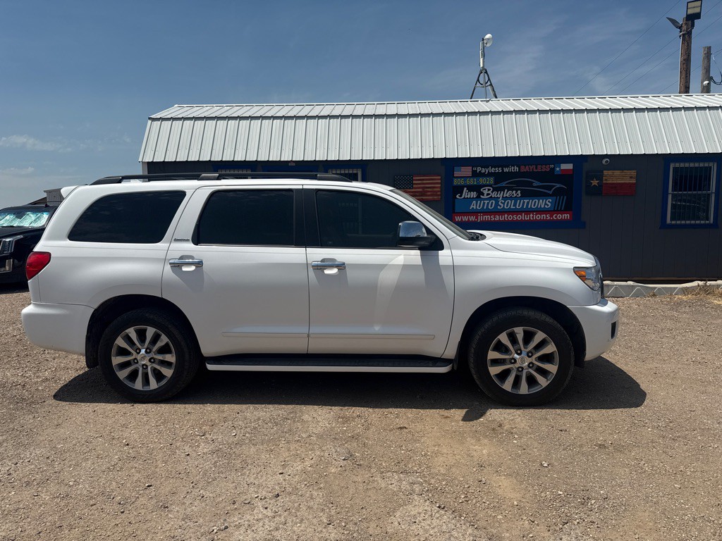 2011 Toyota Sequoia Image 6