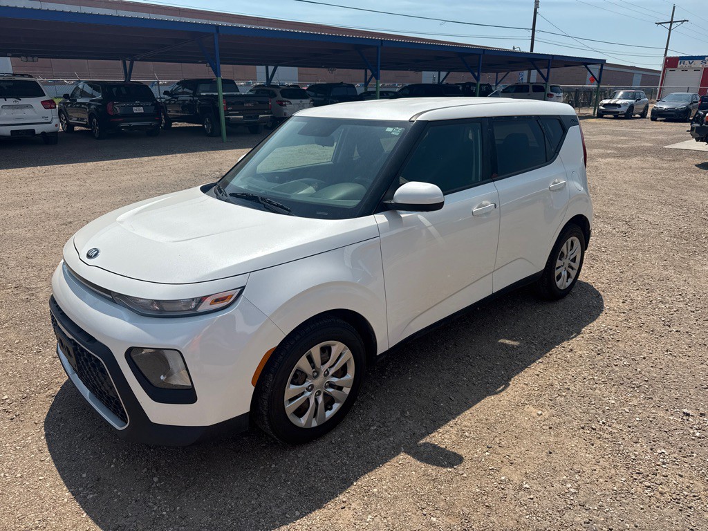2020 Kia Soul Image 2