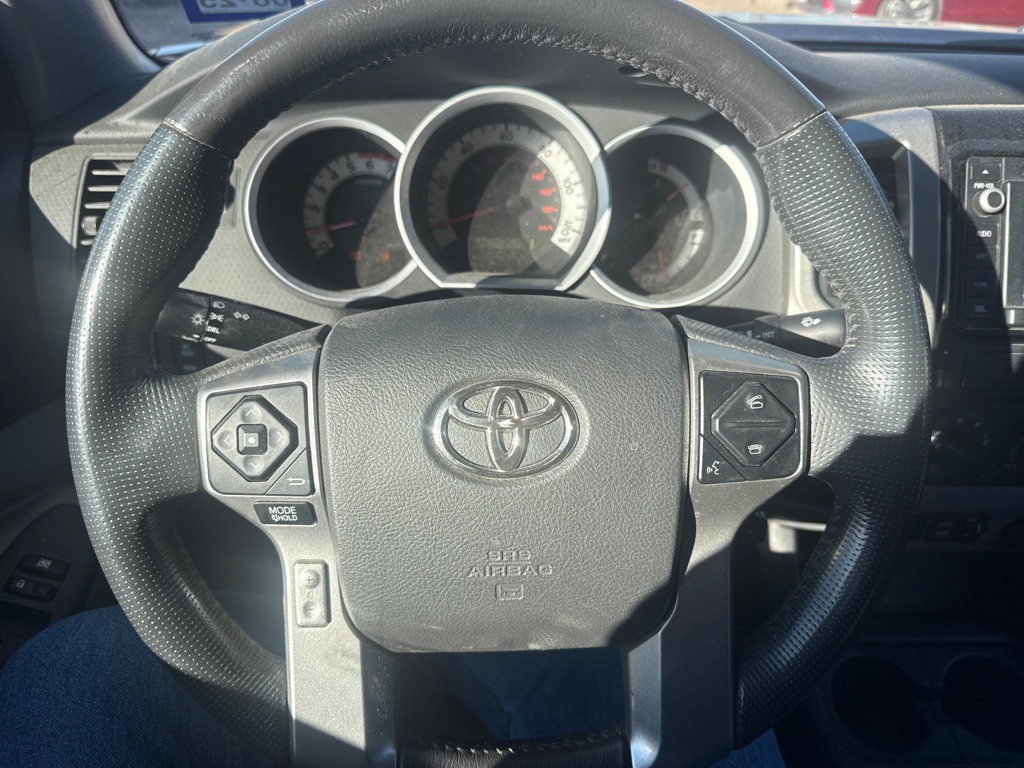 2014 Toyota Tacoma Image 20
