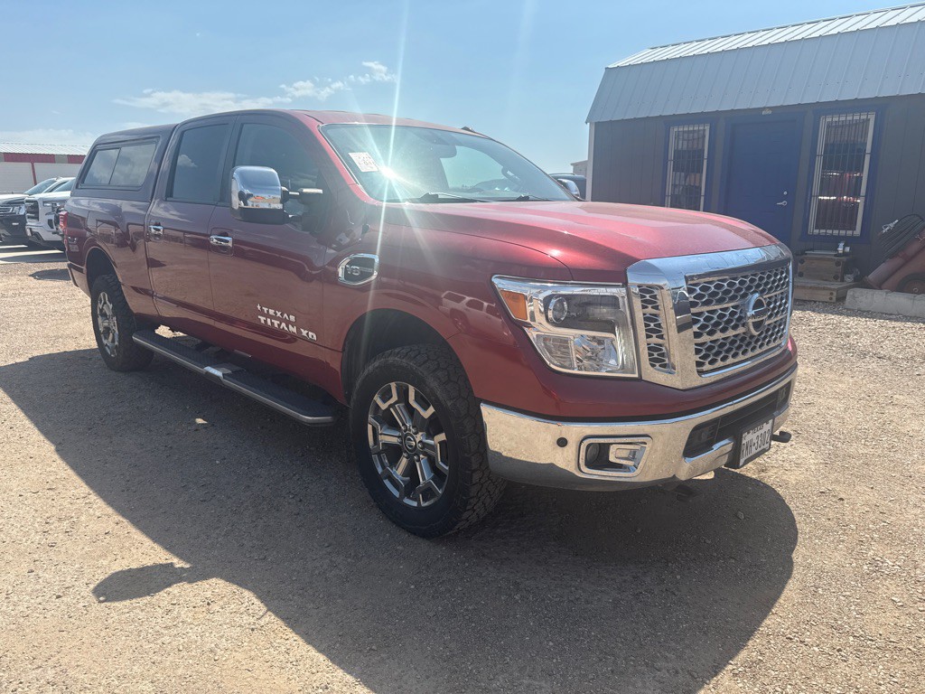 2019 Nissan Titan Image 5