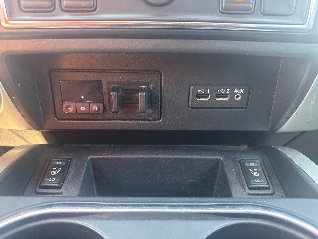 2019 Nissan Titan Image 33