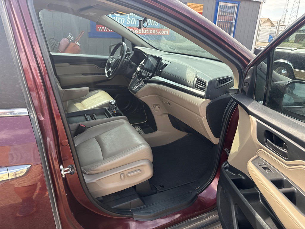 2018 Honda Odyssey Image 8