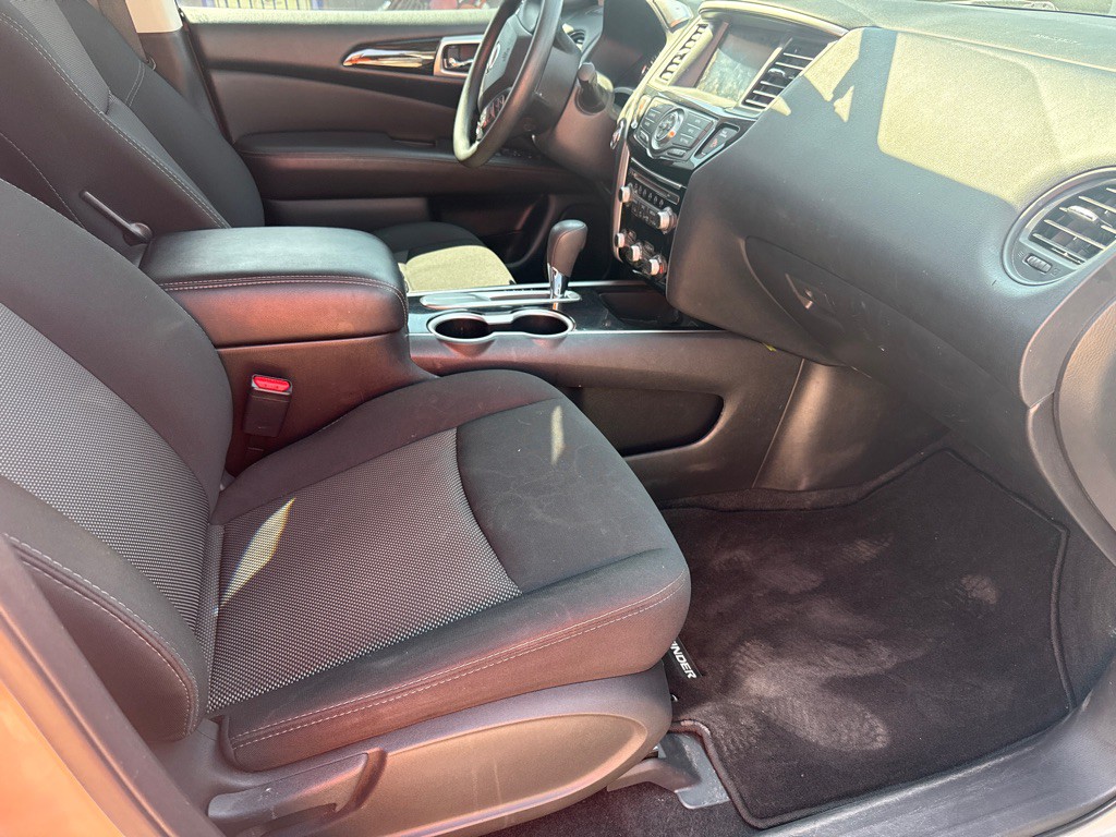2020 Nissan Pathfinder Image 7
