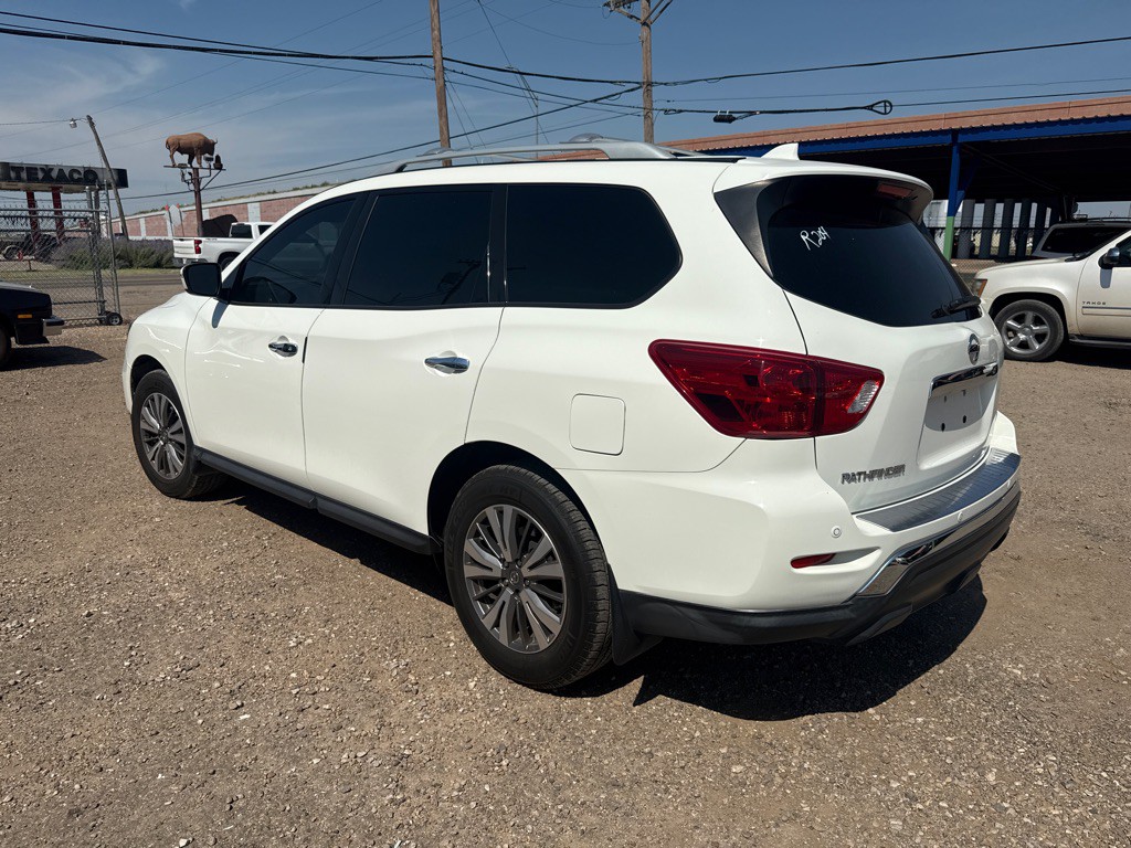 2020 Nissan Pathfinder Image 12