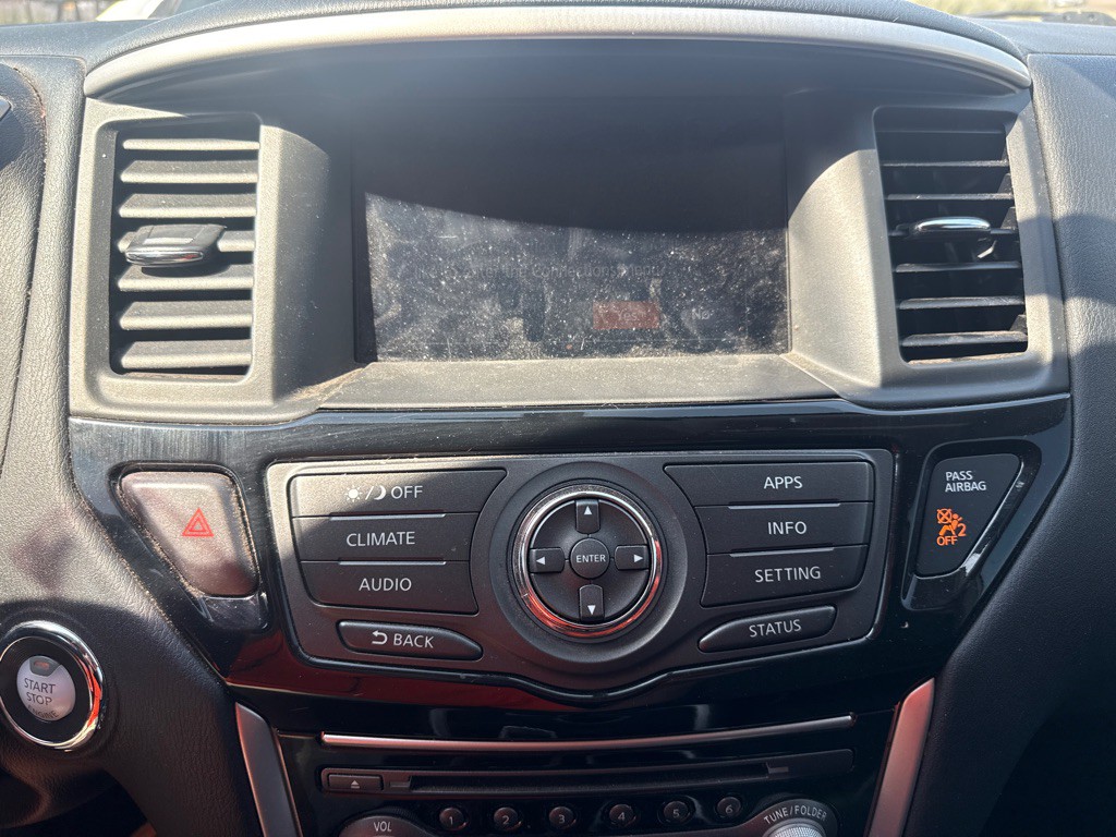2020 Nissan Pathfinder Image 20
