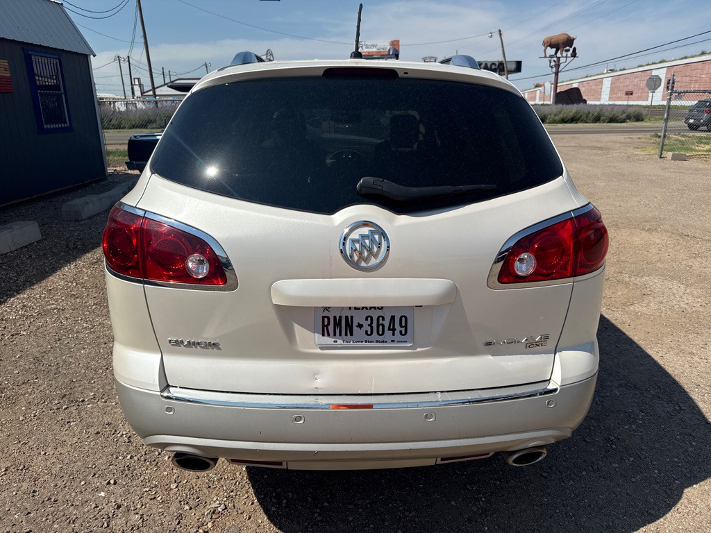 2011 Buick Enclave Image 8