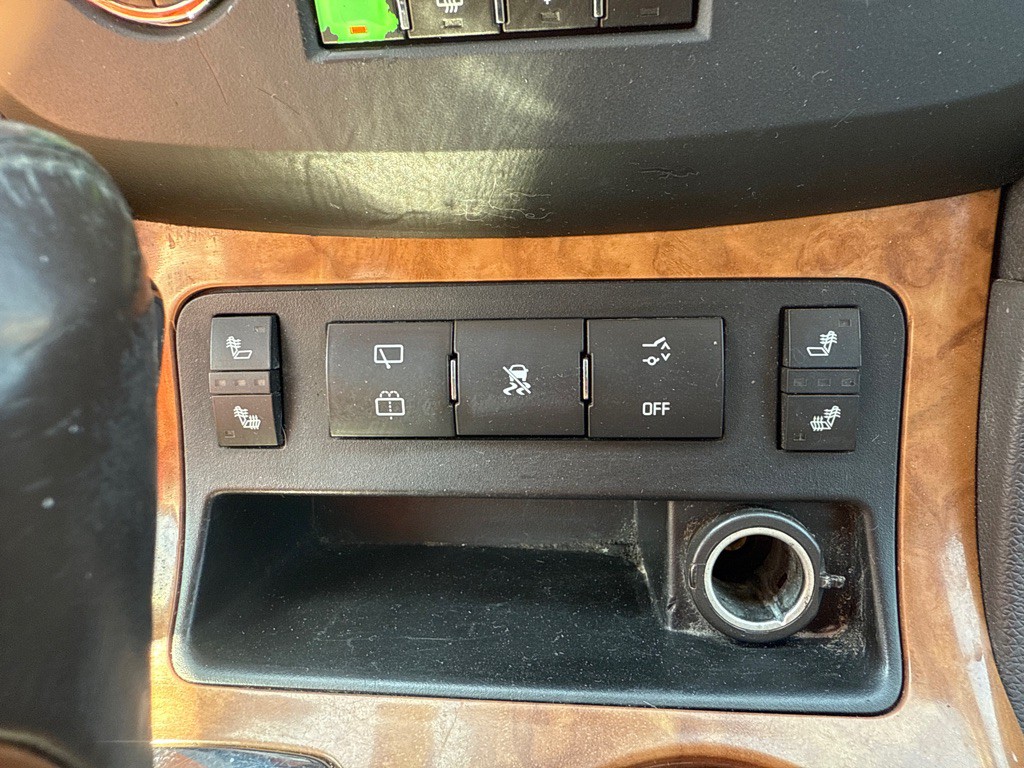 2011 Buick Enclave Image 21