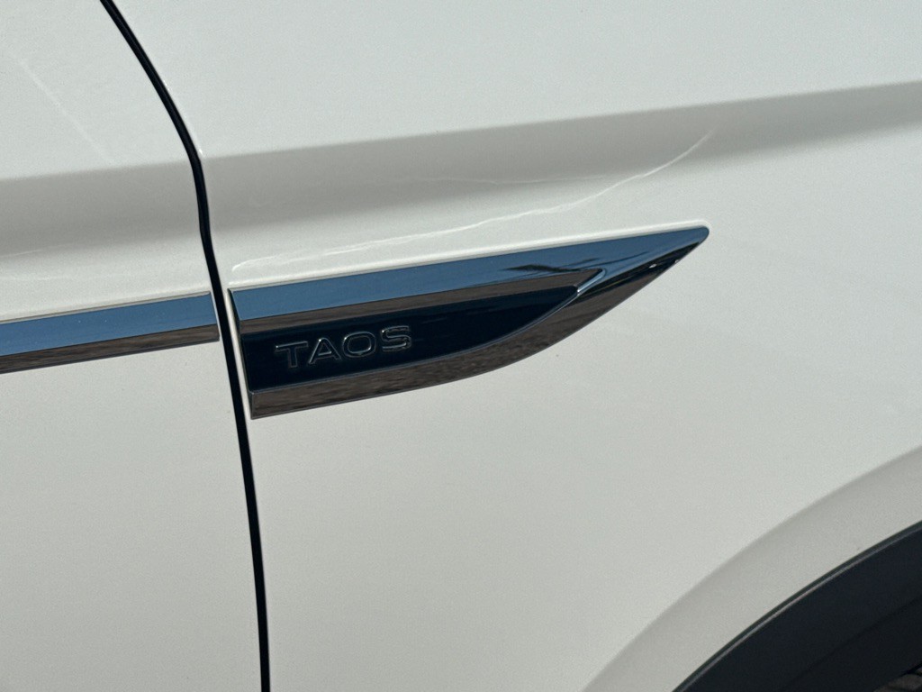 2022 Volkswagen Taos Image 7