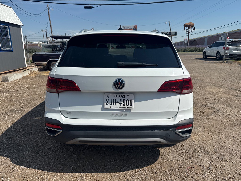 2022 Volkswagen Taos Image 11