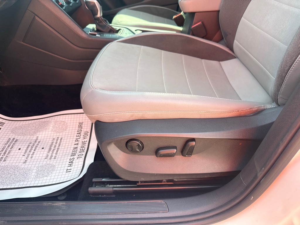 2022 Volkswagen Taos Image 18