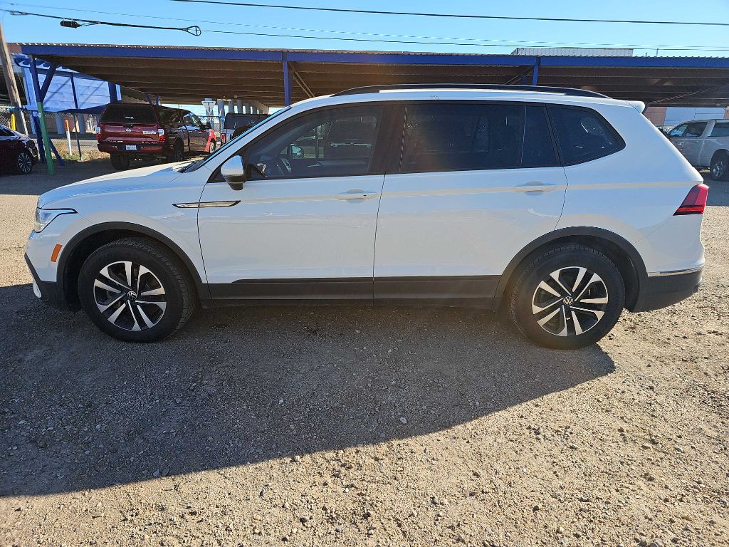2022 Volkswagen Tiguan Image 9