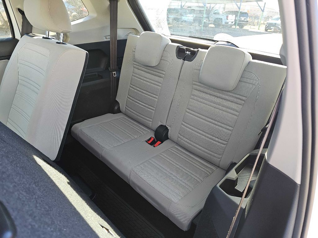 2022 Volkswagen Tiguan Image 27