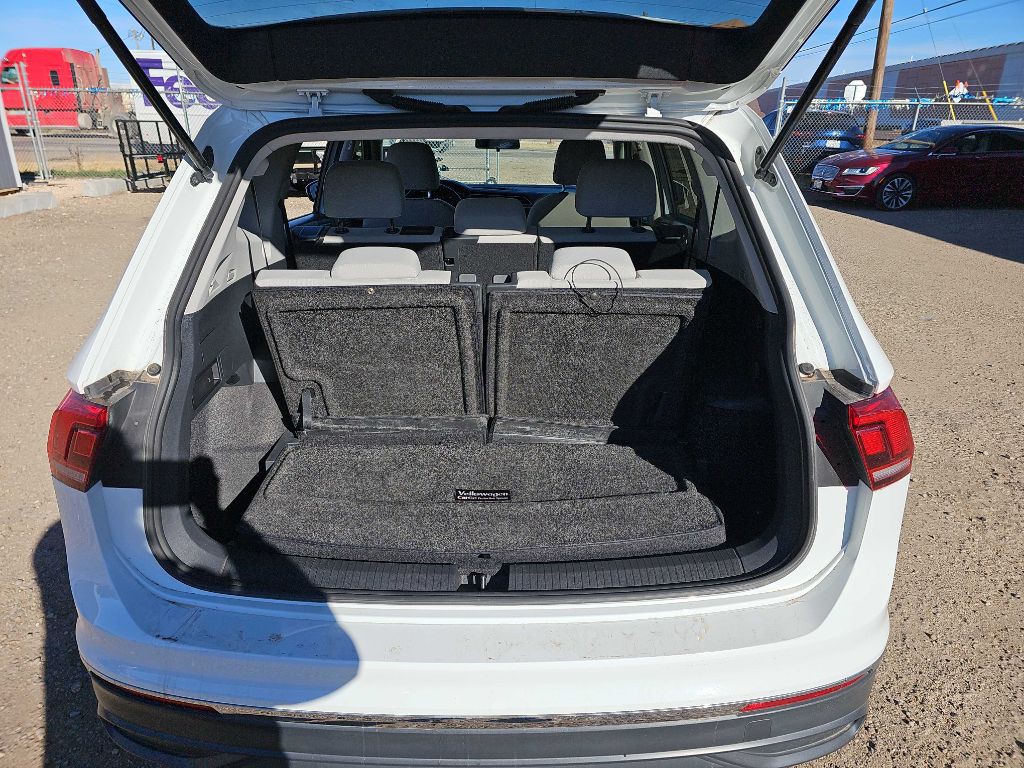 2022 Volkswagen Tiguan Image 28