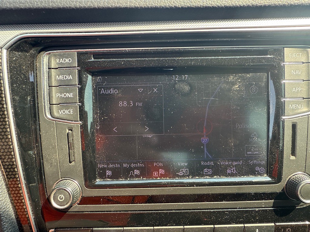2019 Volkswagen Passat Image 29