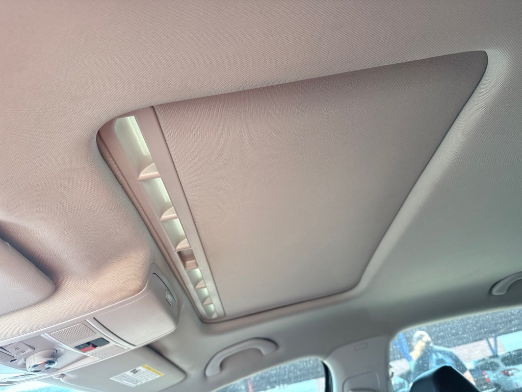 2019 Volkswagen Passat Image 30