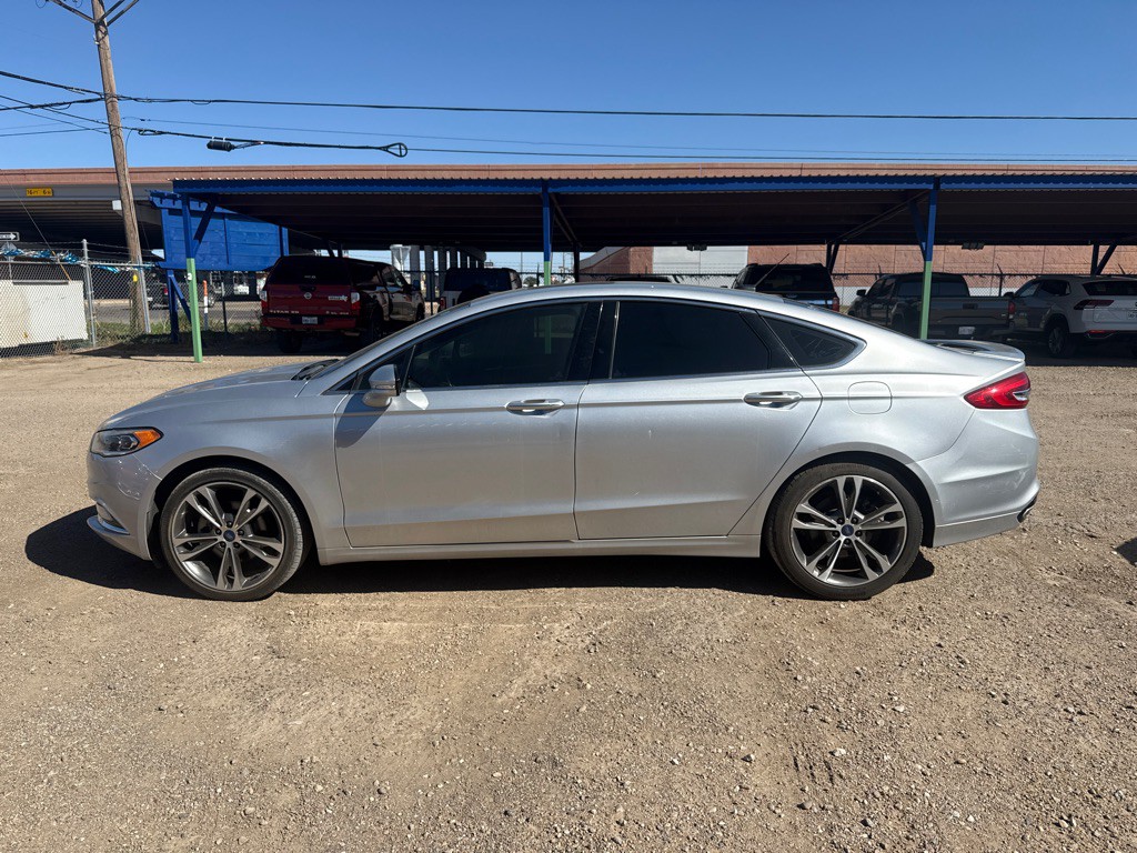 2017 Ford Fusion Image 17