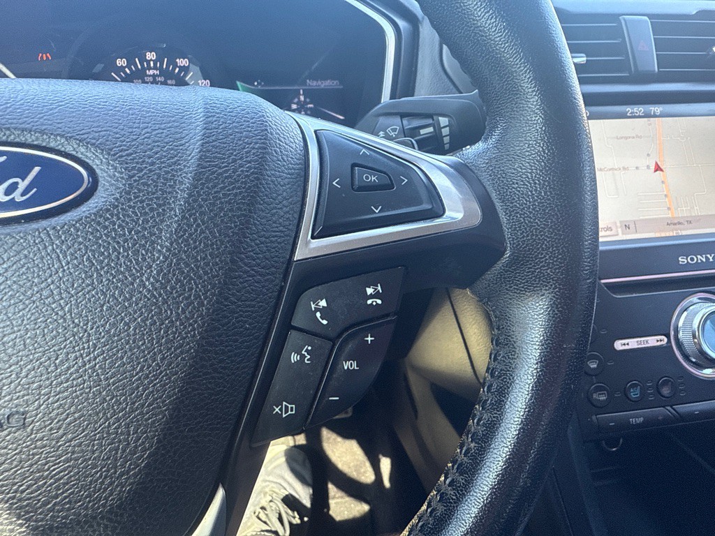 2017 Ford Fusion Image 25