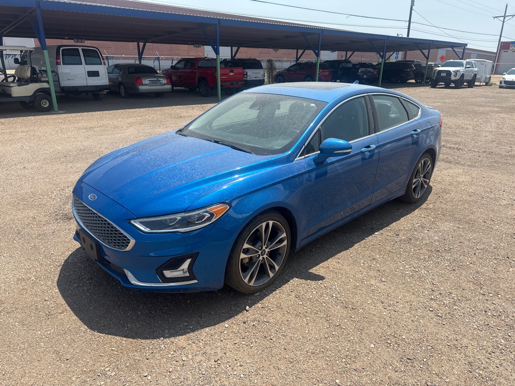 2020 Ford Fusion Image 2