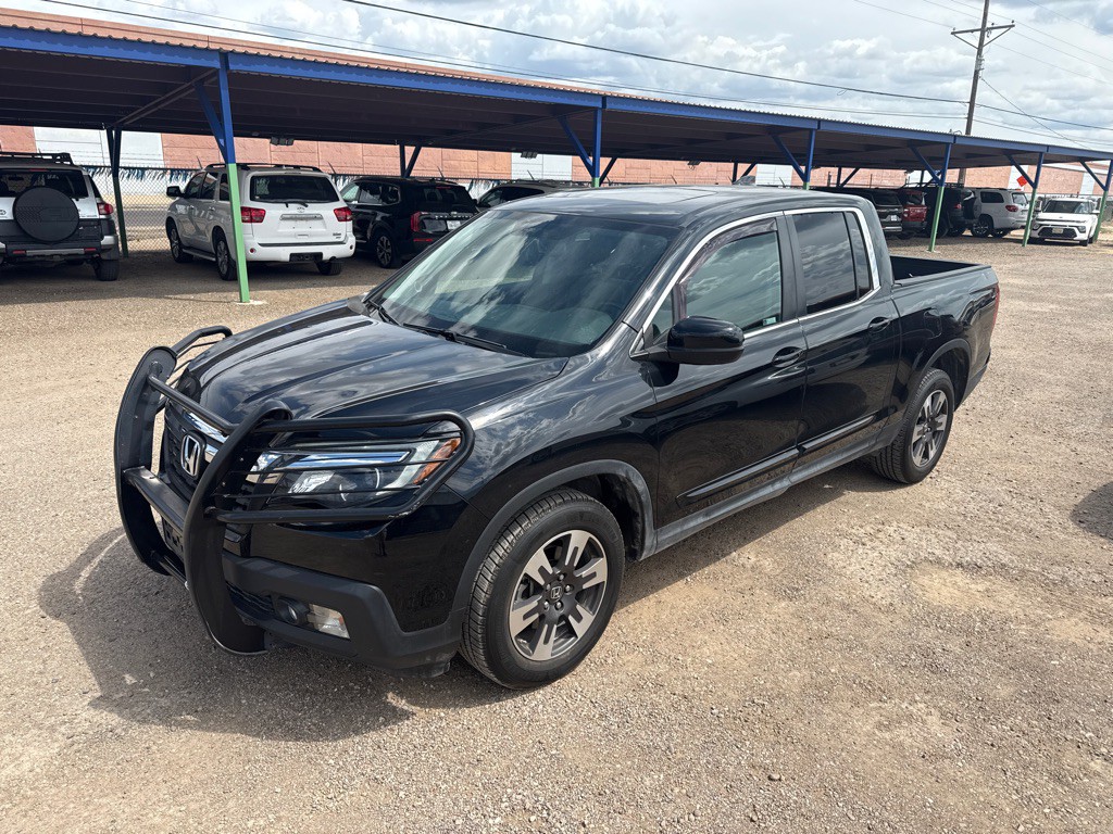 2019 Honda Ridgeline Image 2