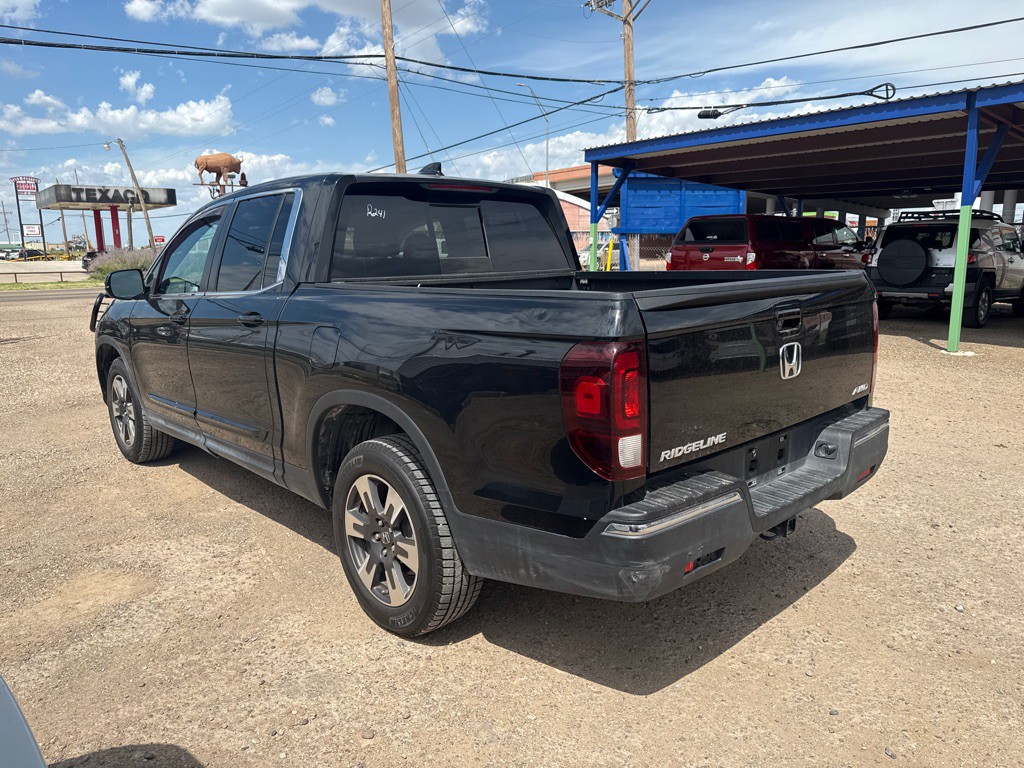 2019 Honda Ridgeline Image 14