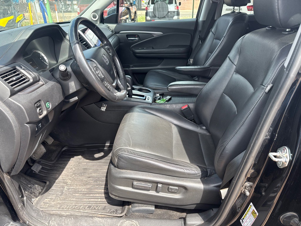 2019 Honda Ridgeline Image 20