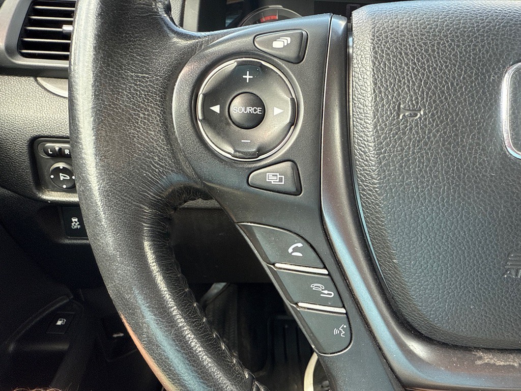 2019 Honda Ridgeline Image 25
