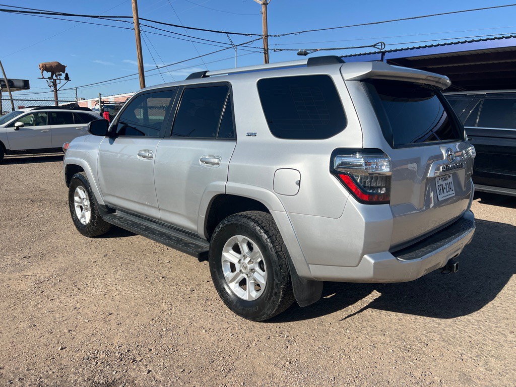 2019 Toyota 4Runner Image 12