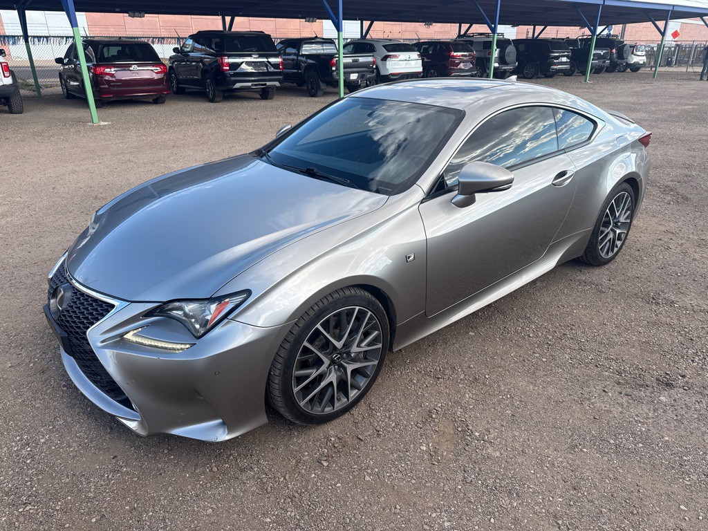 2015 Lexus RC Image 2