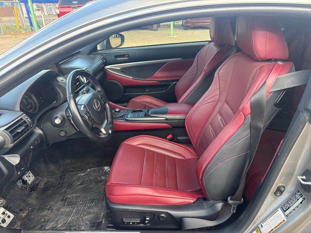 2015 Lexus RC Image 22