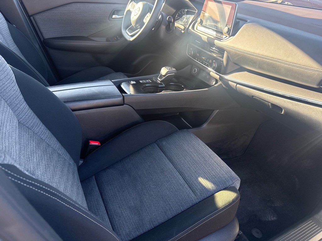 2023 Nissan Rogue Image 9