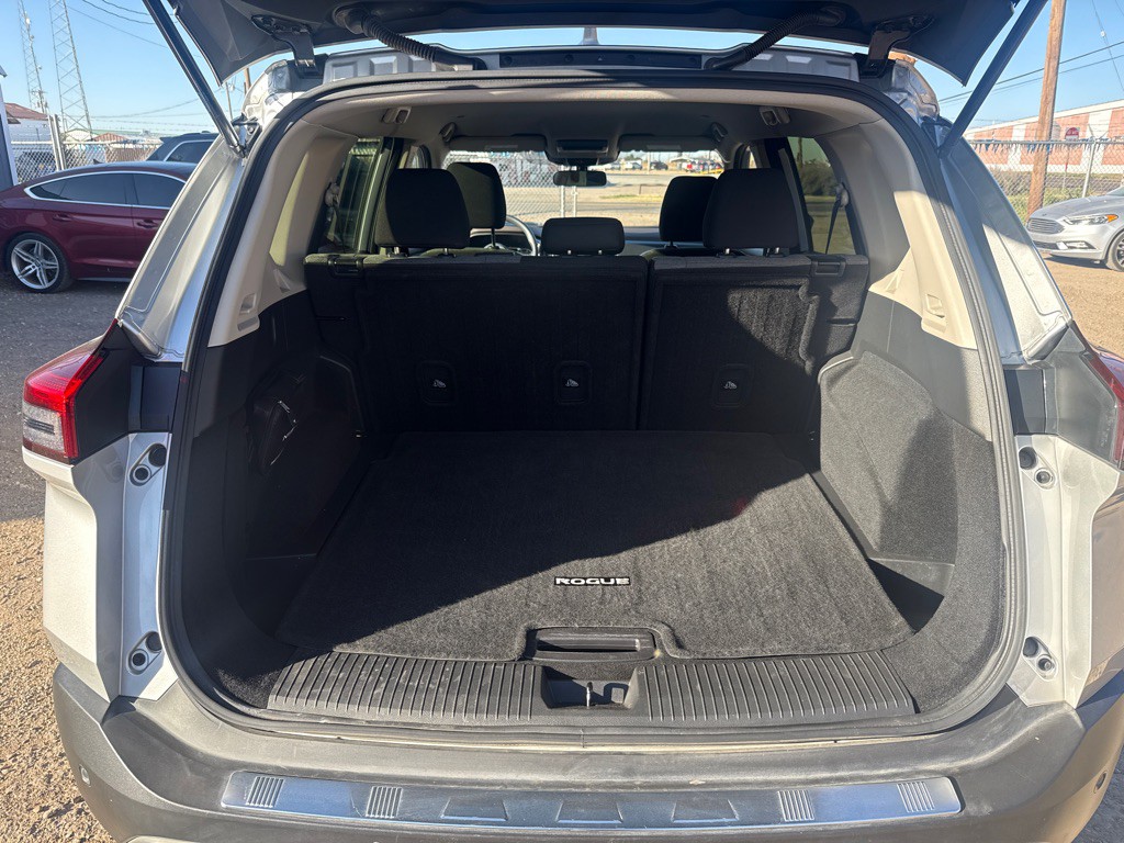 2023 Nissan Rogue Image 13