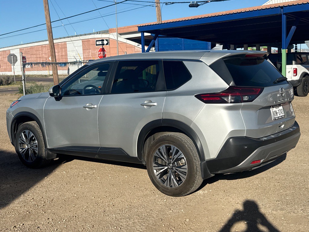 2023 Nissan Rogue Image 16