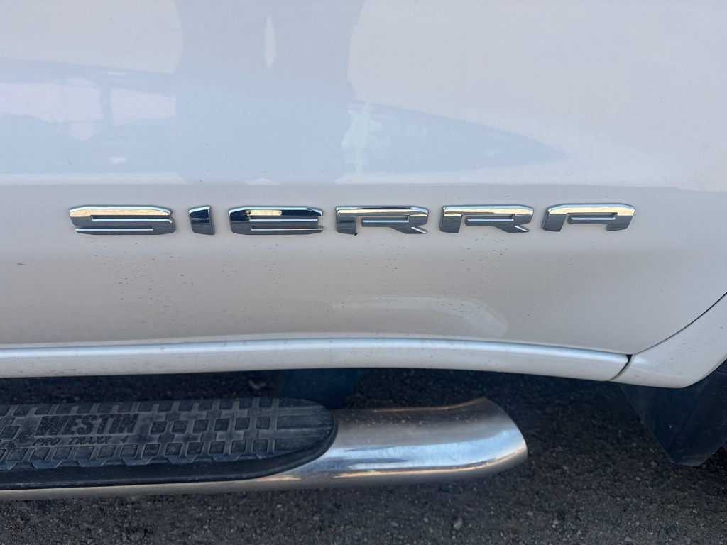 2020 GMC Sierra Image 10