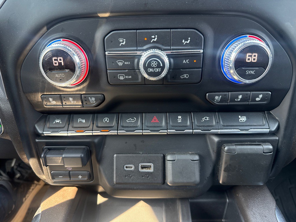 2020 GMC Sierra Image 32