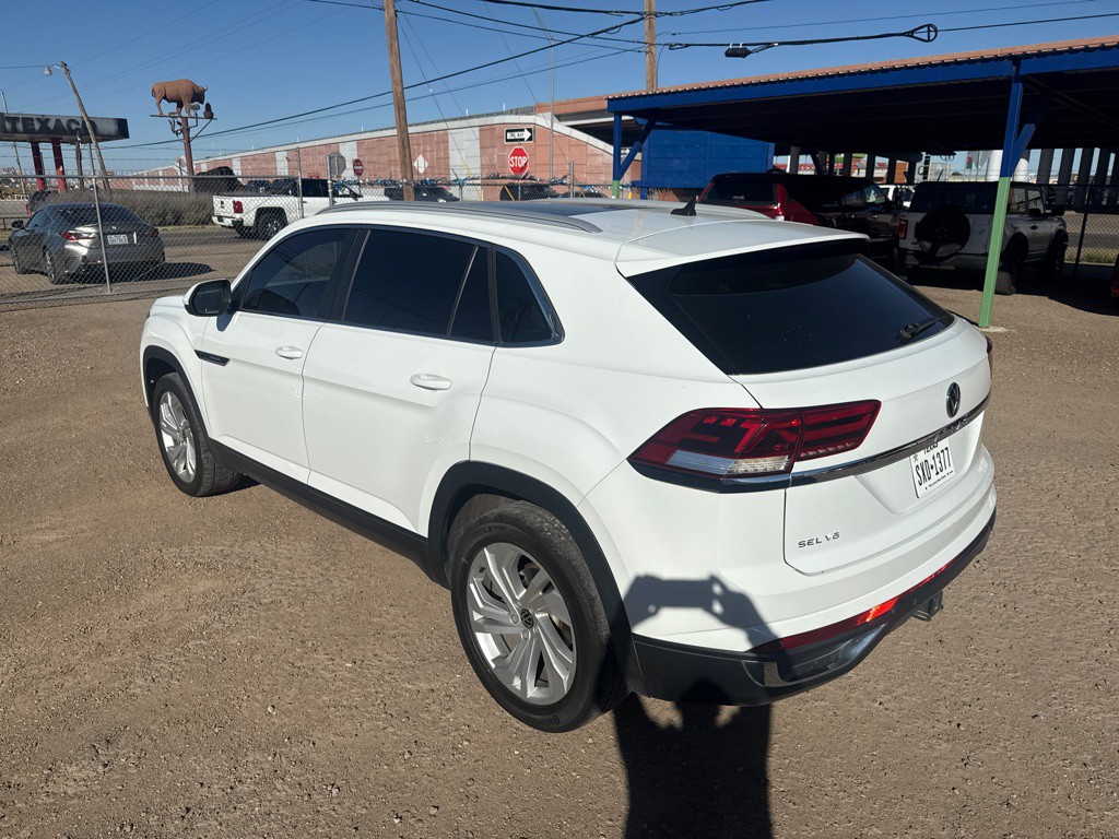 2020 Volkswagen Atlas Cross Sport Image 18