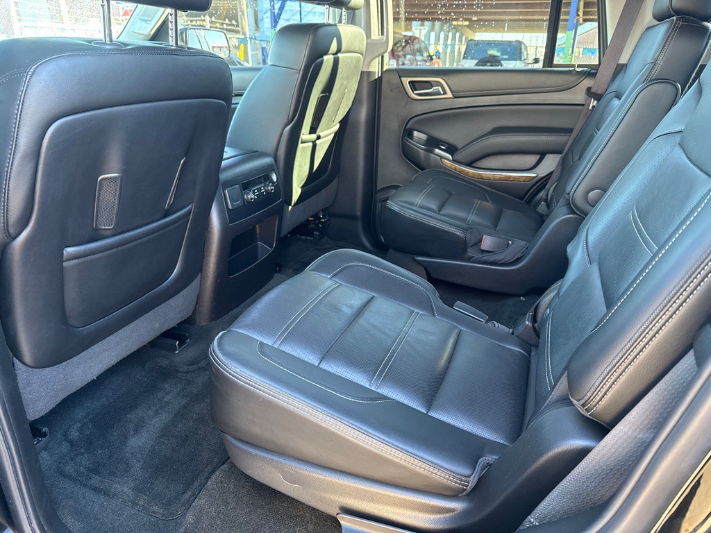 2016 GMC Yukon Image 18