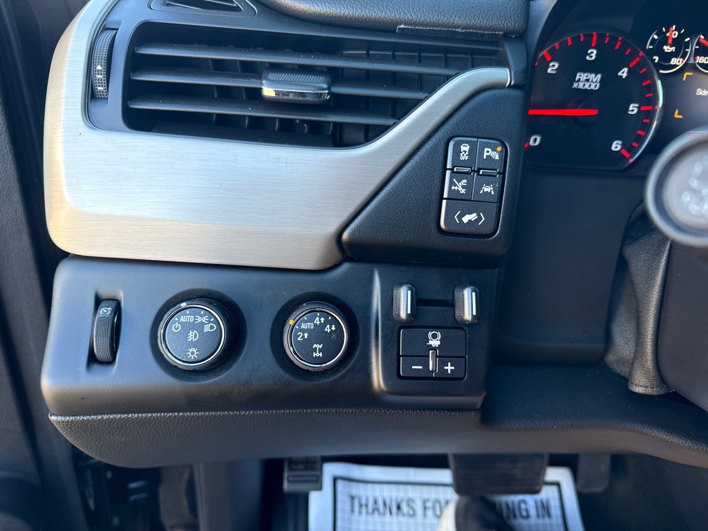 2016 GMC Yukon Image 23