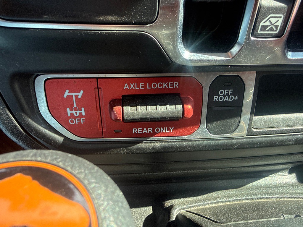 2021 Jeep Gladiator Image 25