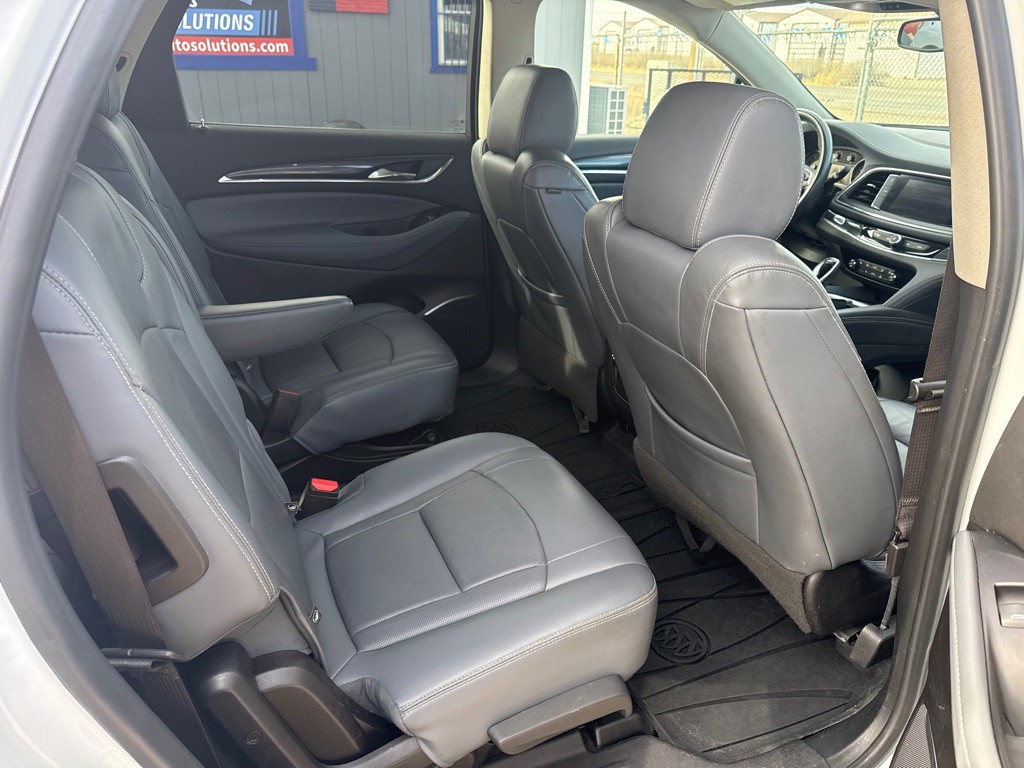 2019 Buick Enclave Image 9