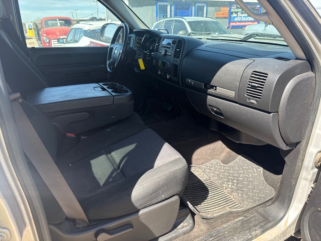2011 Chevrolet Silverado 1500 Image 5