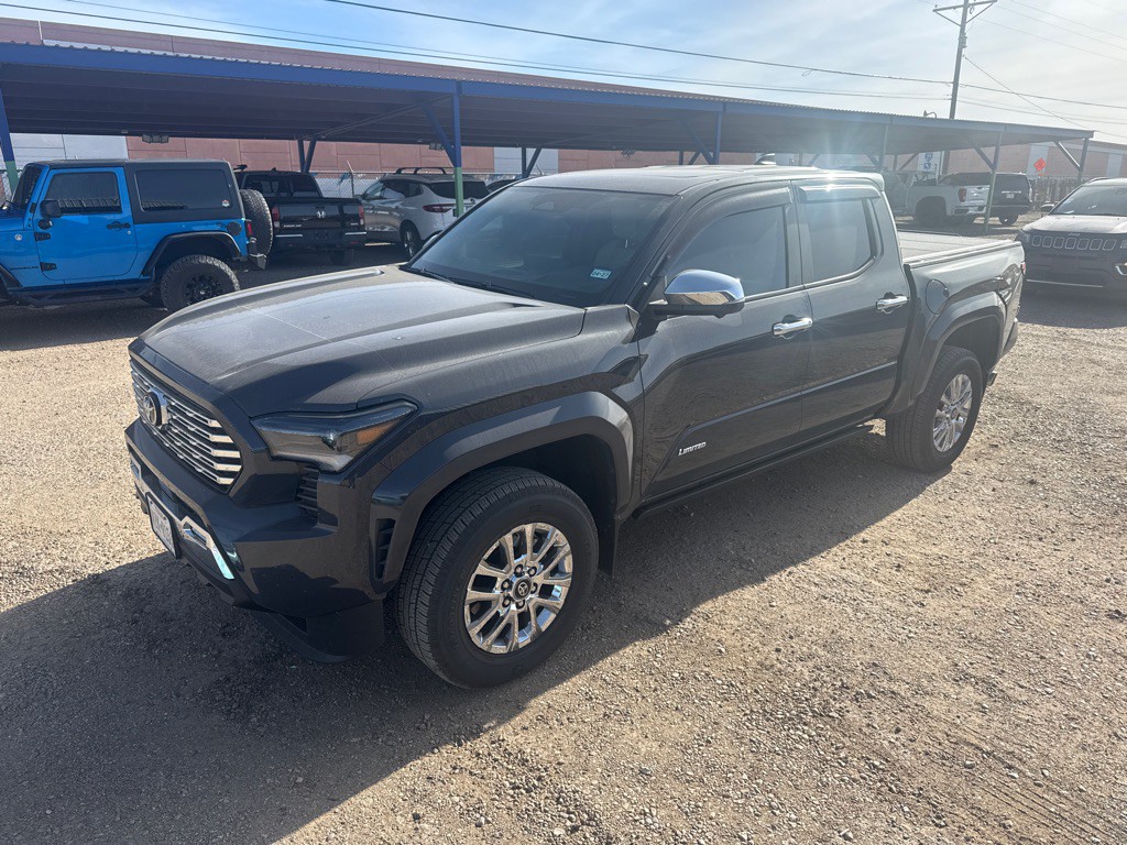 2025 Toyota Tacoma Image 2