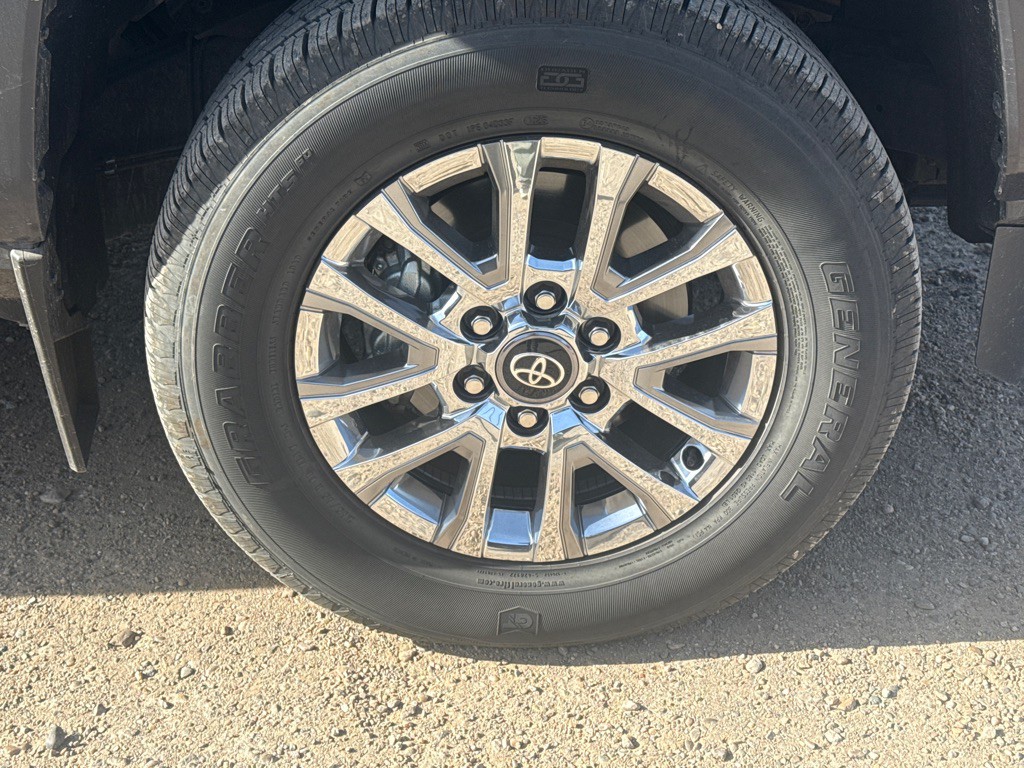 2025 Toyota Tacoma Image 7