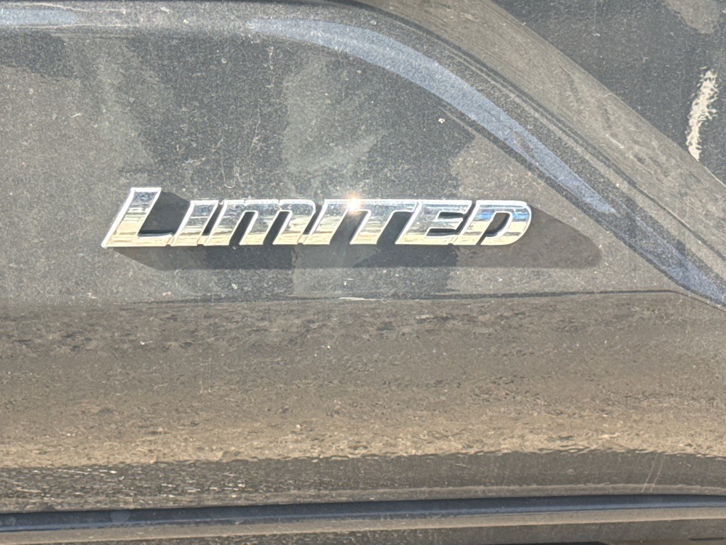 2025 Toyota Tacoma Image 8