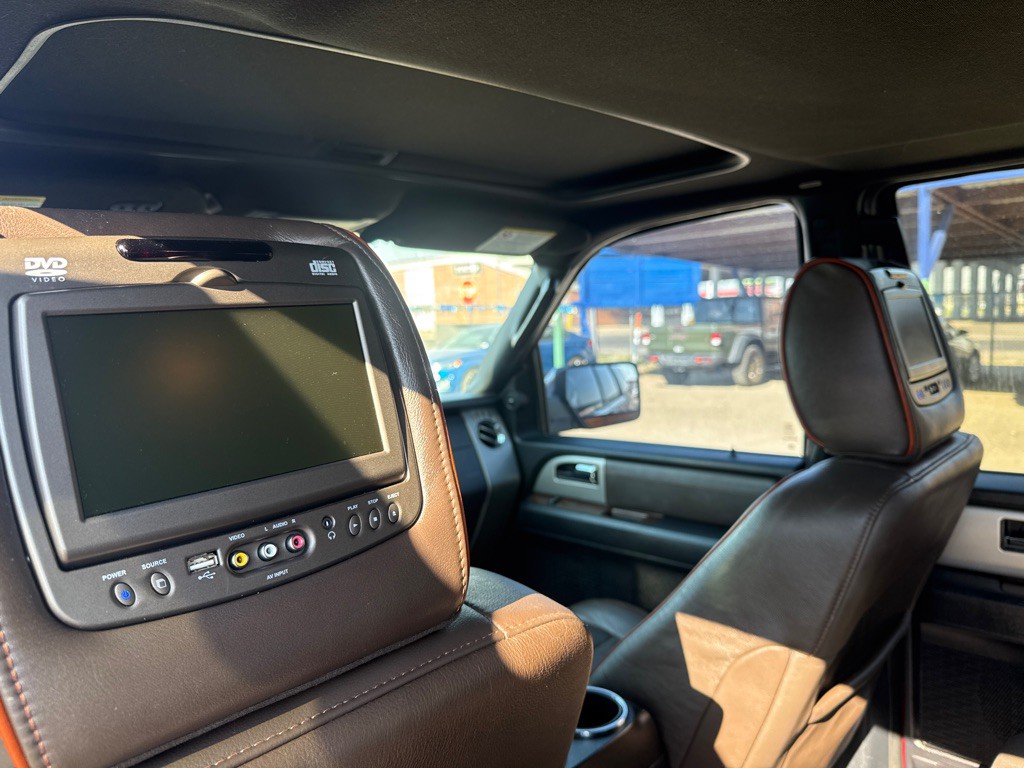 2015 Ford Expedition Image 19