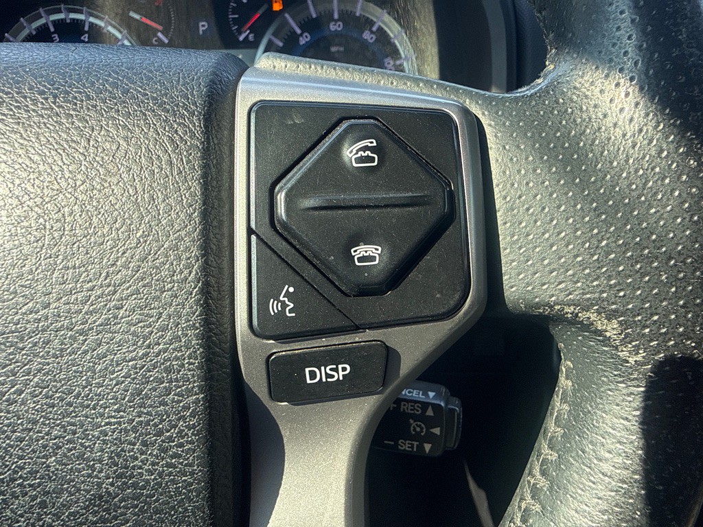 2015 Toyota 4Runner Image 22